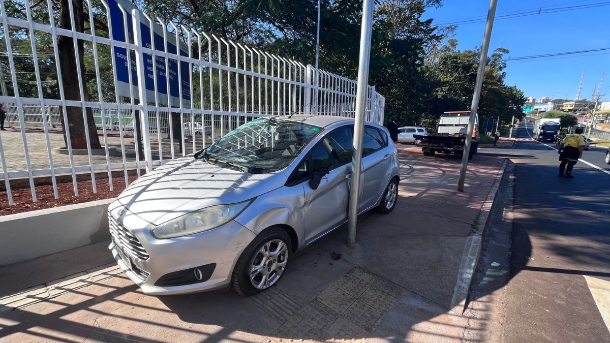 Acidente Avenida Luís Galvão César