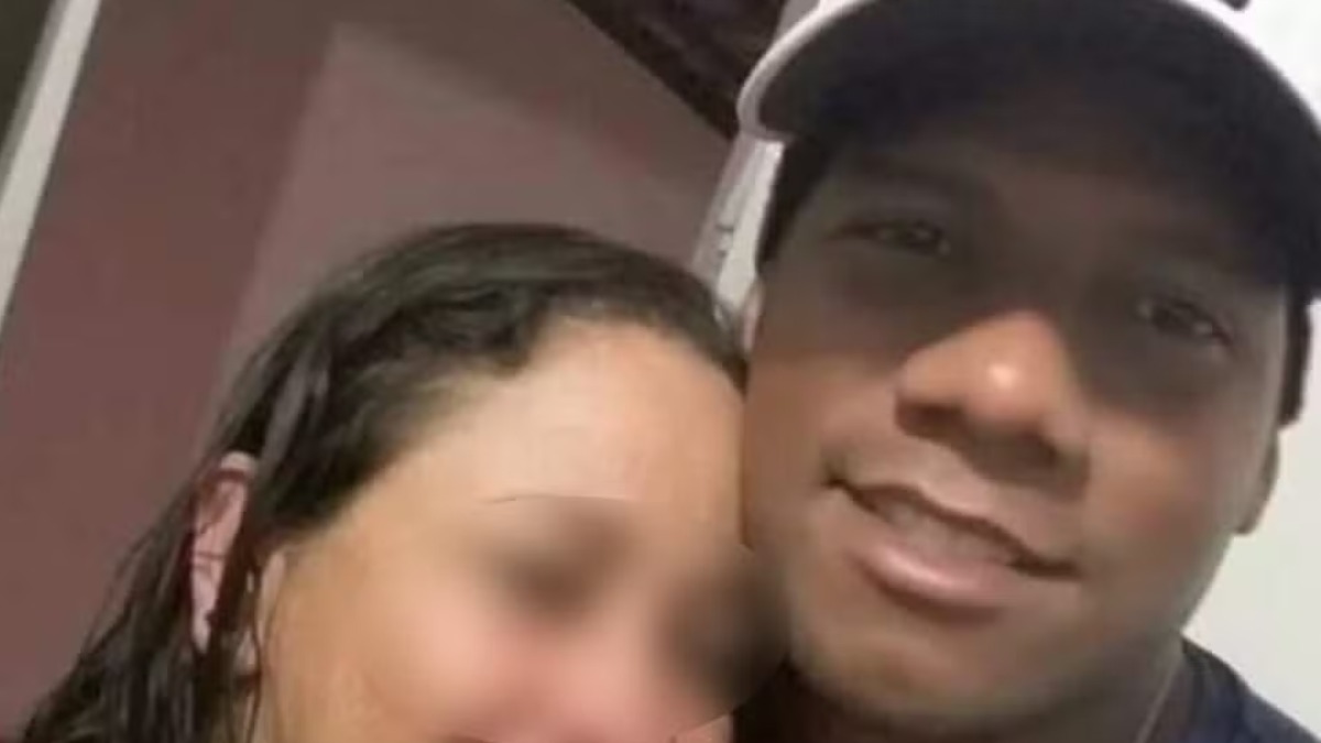 Tiroteio em campo de futebol