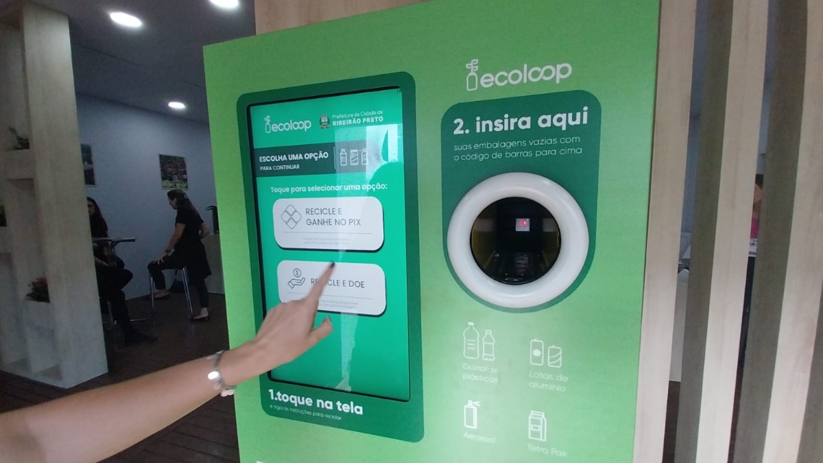 Empresa apresenta máquina que troca material