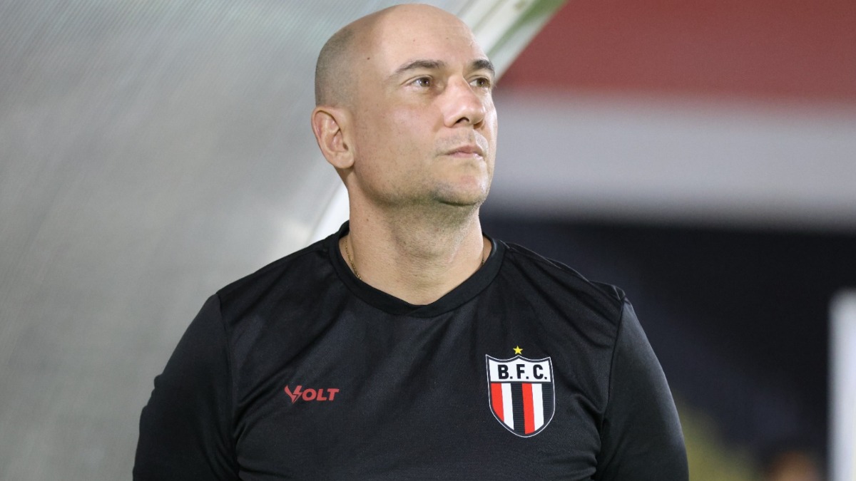 Zanardi descarta férias antecipada e promete