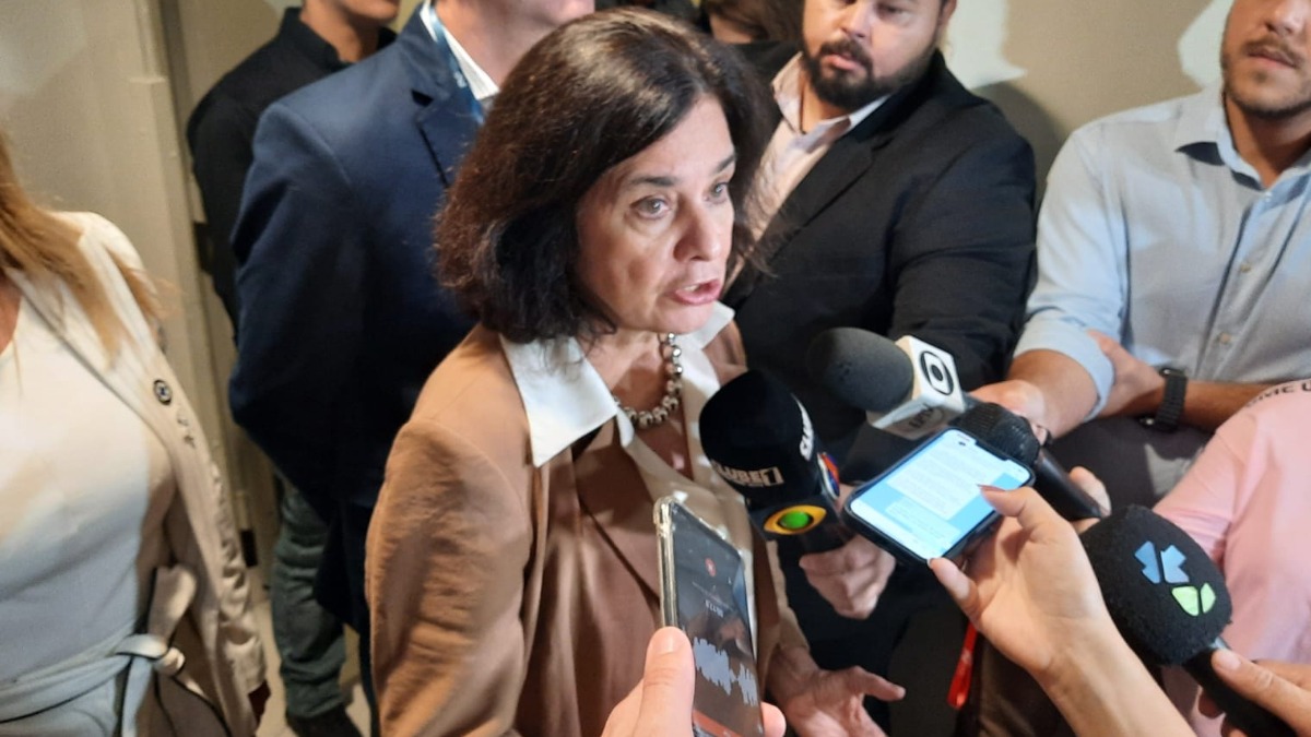 redistribuição de vacinas