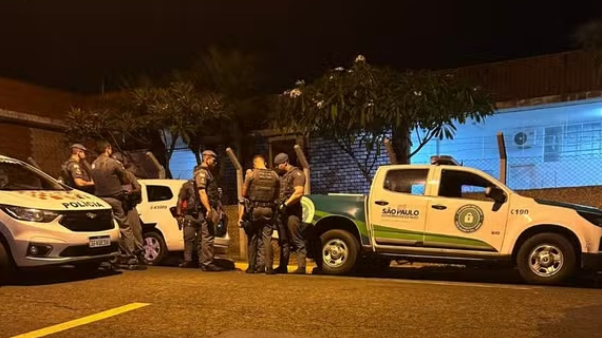 Homem de 29 anos é baleado