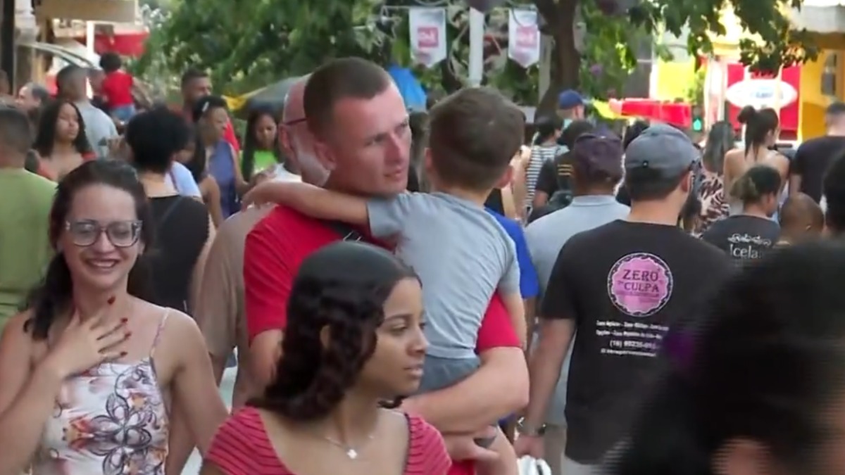 Primeiro final de semana de horário