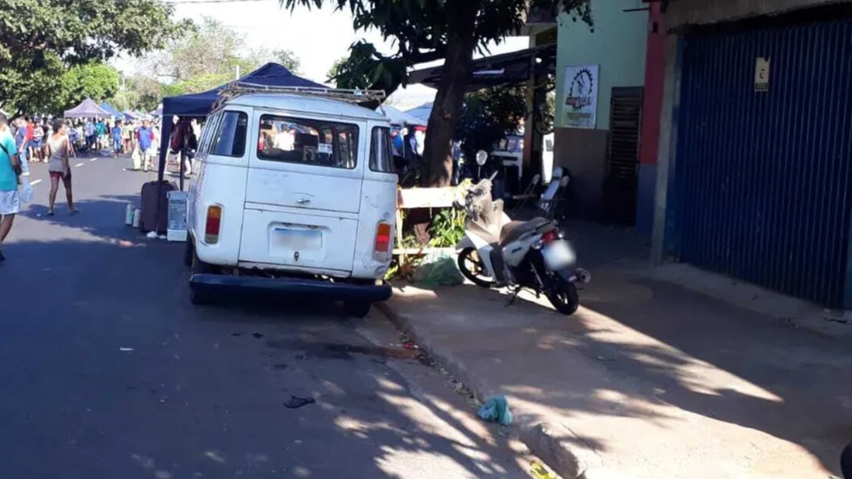 Mulher morta a tiros