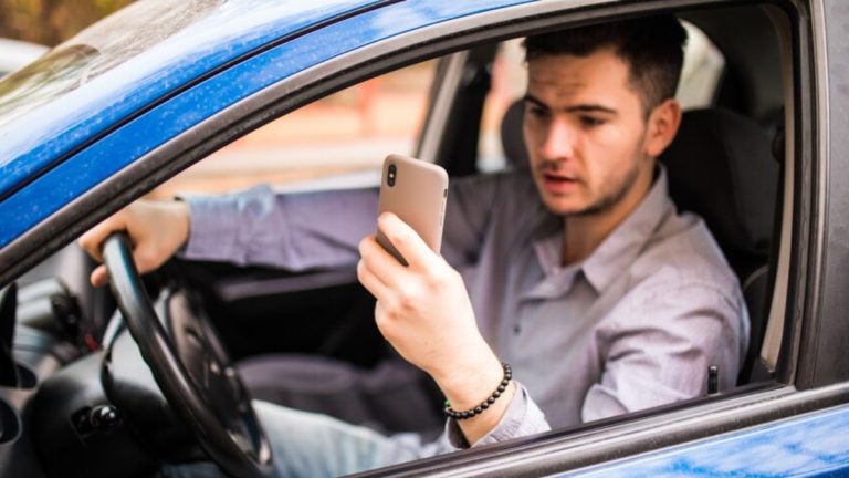 Número de multas de trânsito em