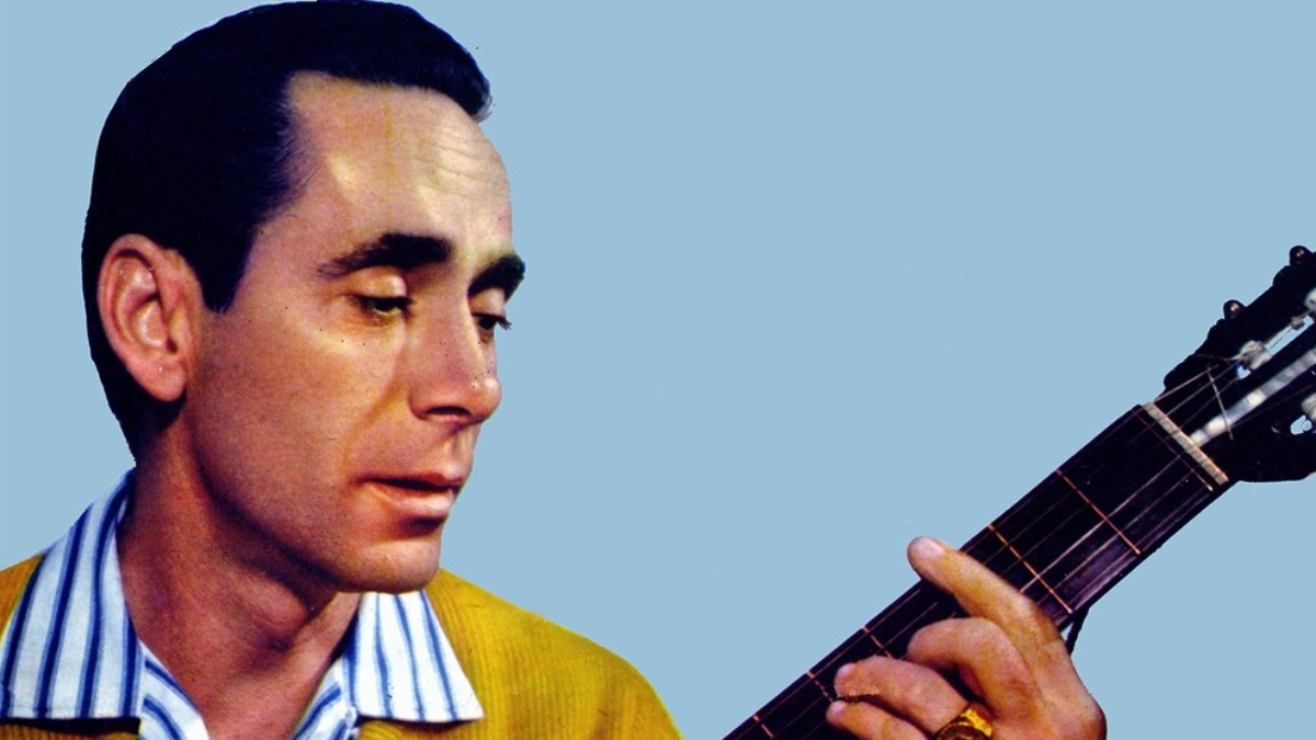 pronúncia Nelson Gonçalves boemia