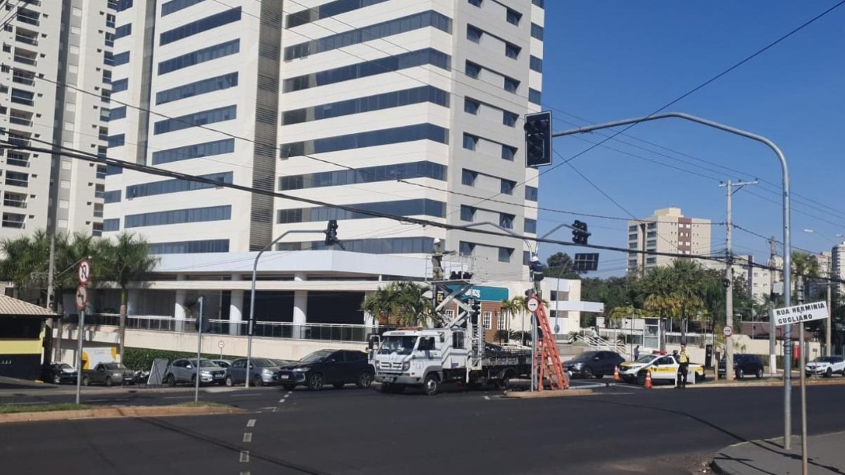 adequação semafórica