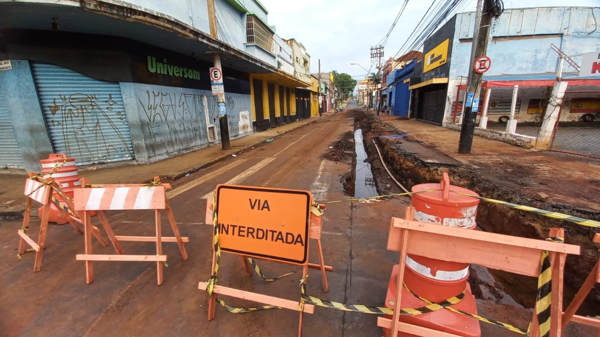 Quarteirão da rua Duque de Caxias
