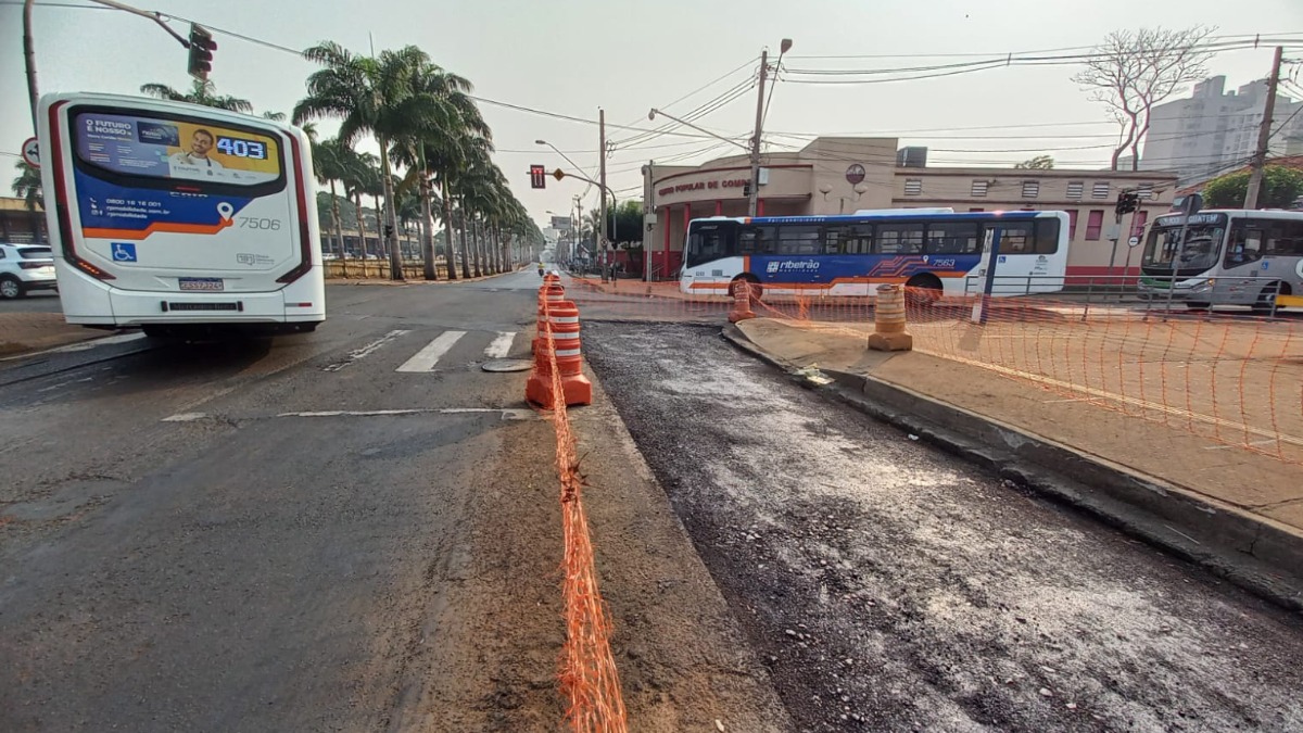 Obra na avenida Jerônimo Gonçalves
