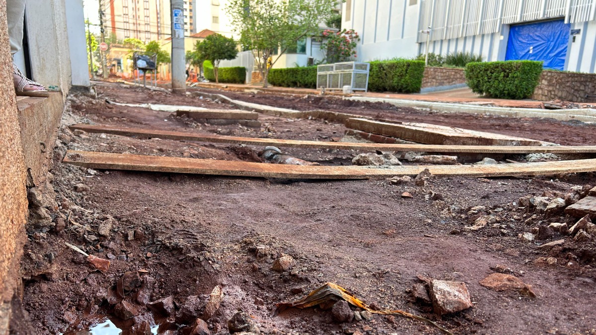 Comerciantes têm debandada de clientes com