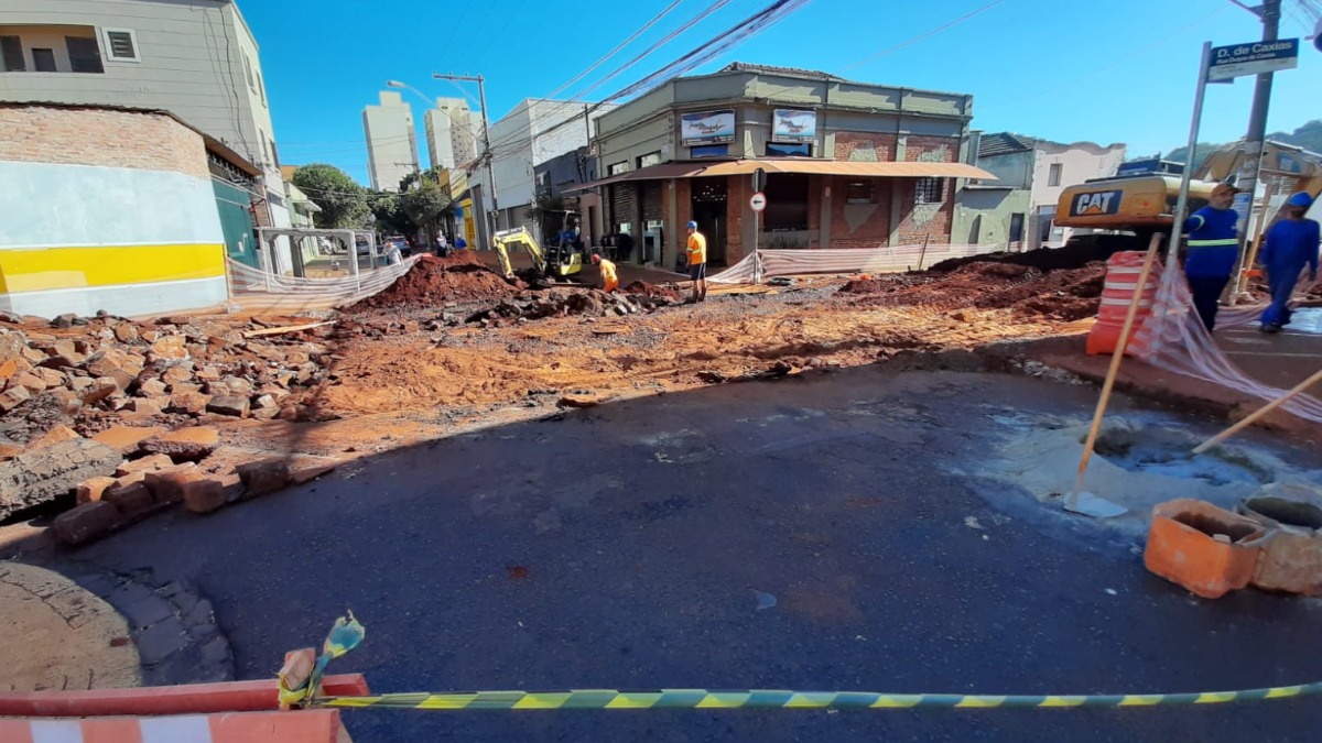 Obras na rua São José
