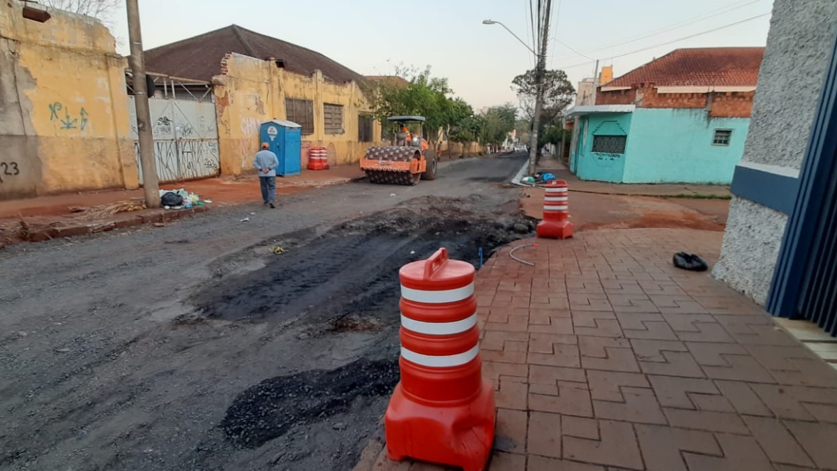 Rua Capitão Salomão segue interditada sentido