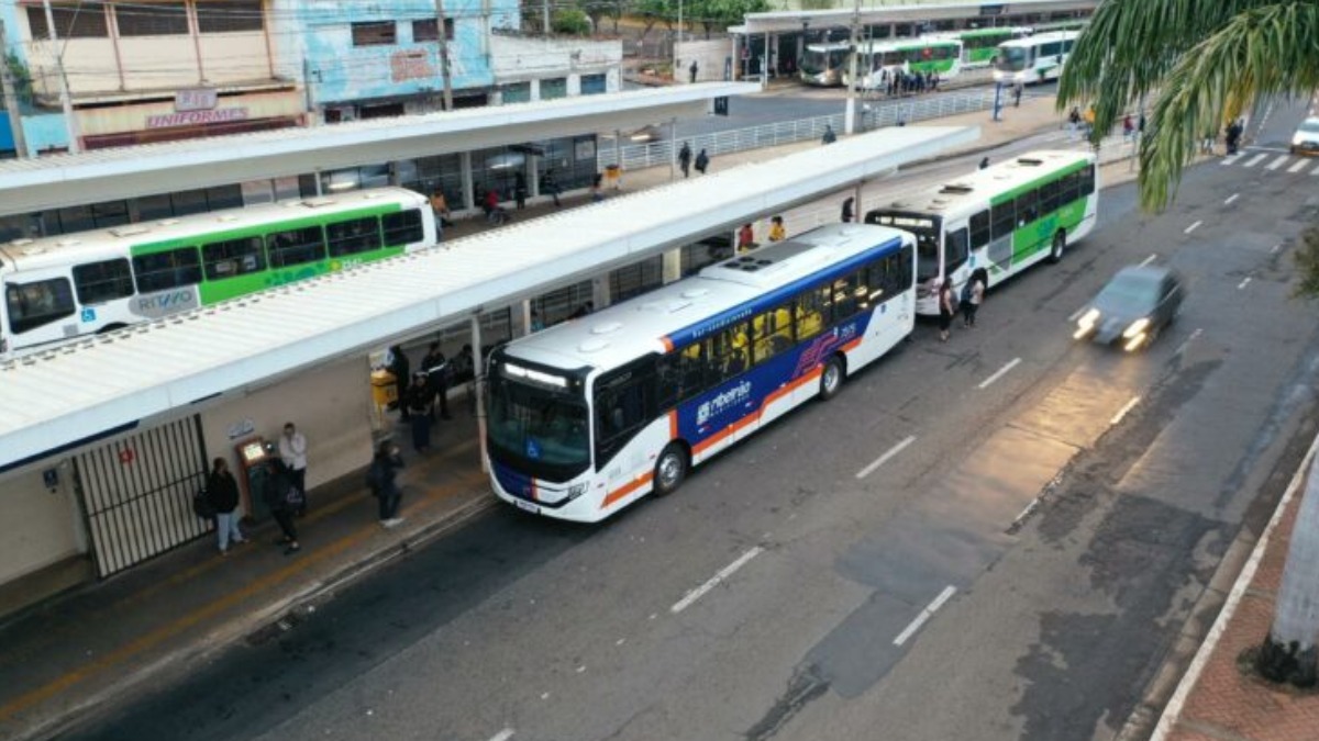 Renovação passe ônibus estudantes