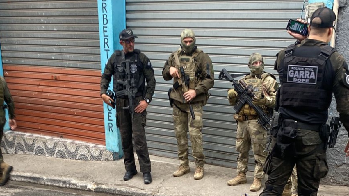 Operação policial contra suspeitos de ataque