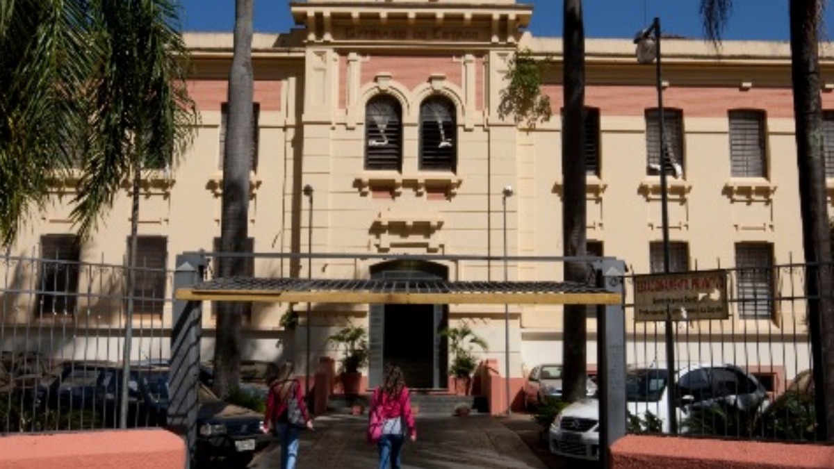 Alunos da escola Otoniel Mota relatam