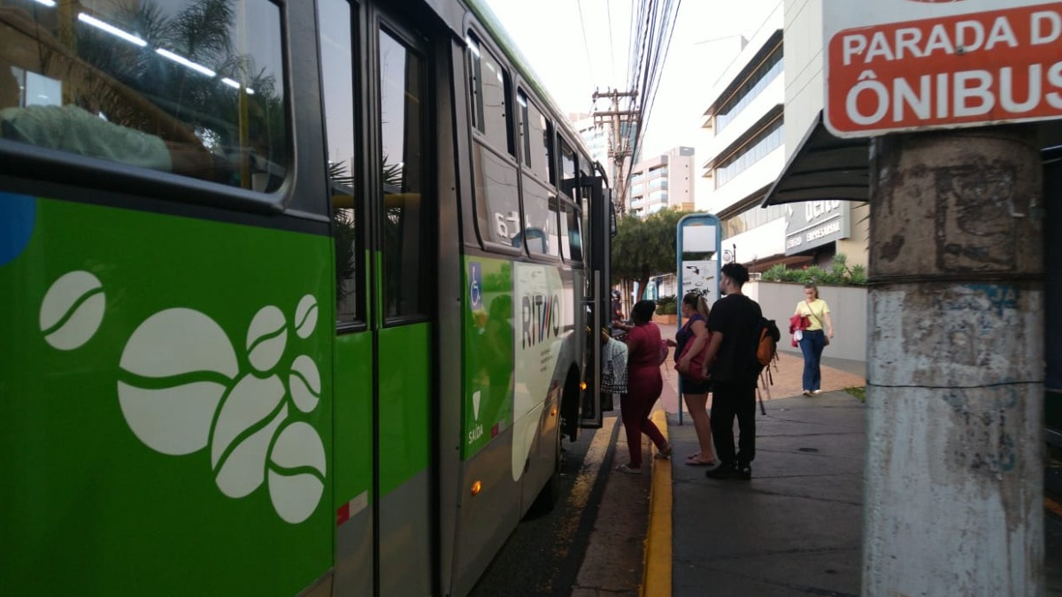 greve ônibus Ribeirão Preto