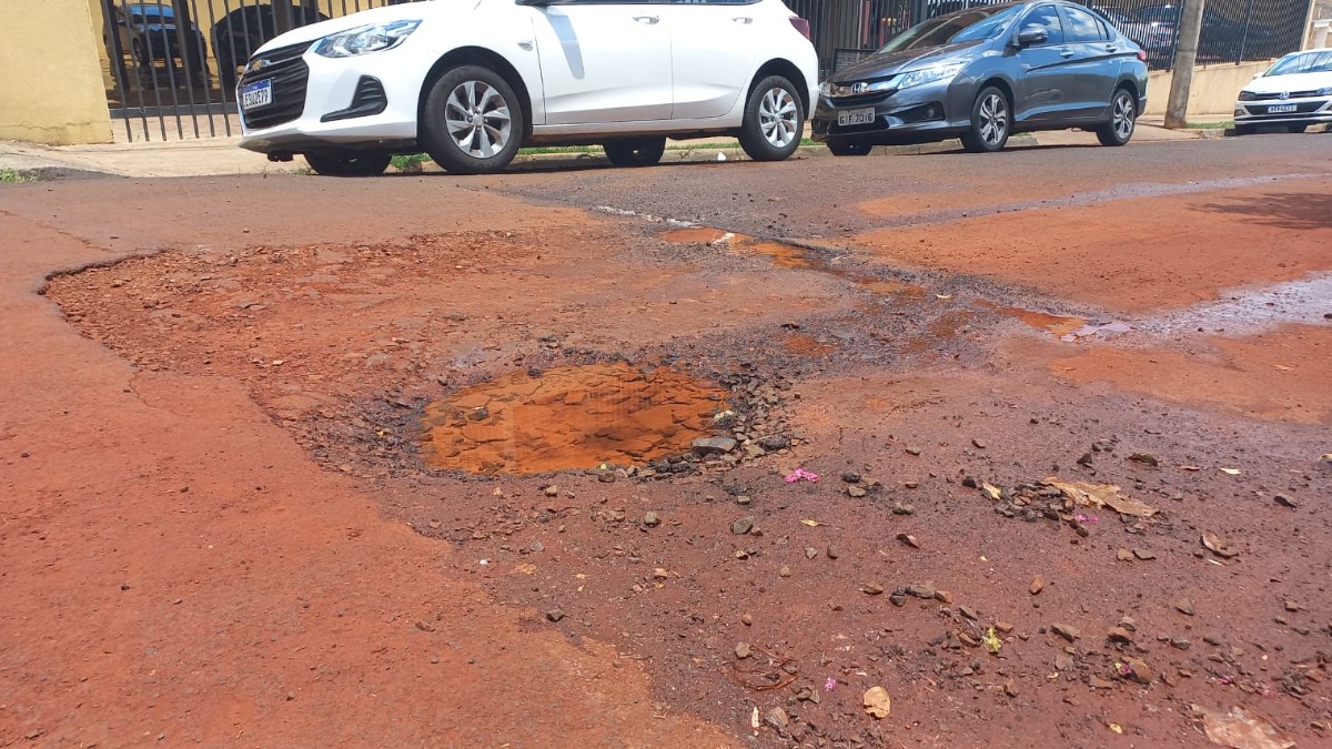 Trânsito bairro Residencial Flora