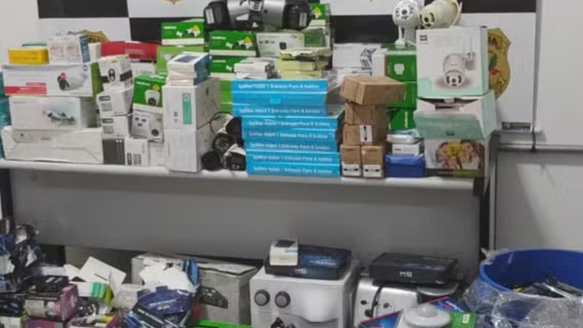 Polícia recupera equipamentos eletrônicos furtados em