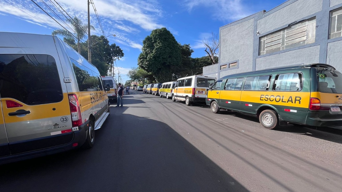 protesto Detran motoristas vans