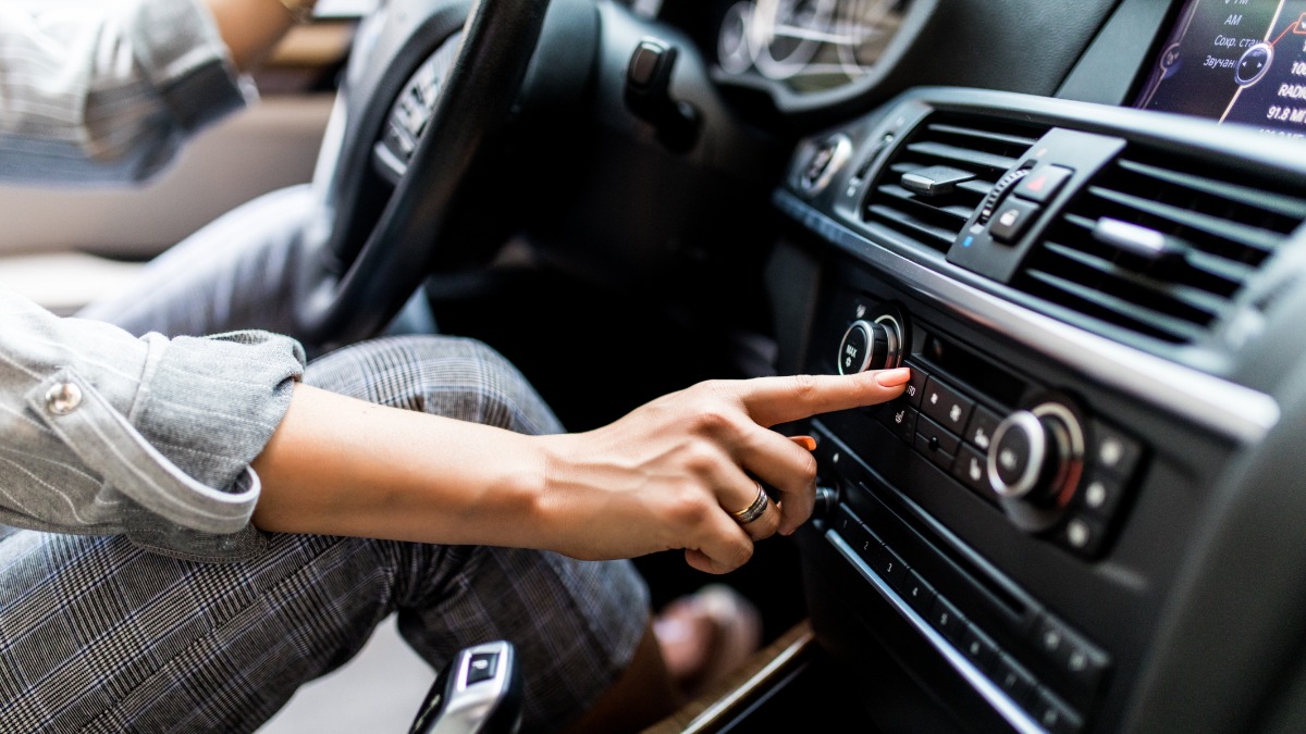 rádio automotivo