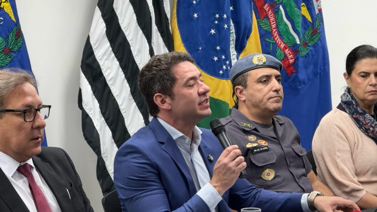 Ricardo Silva veta o projeto de