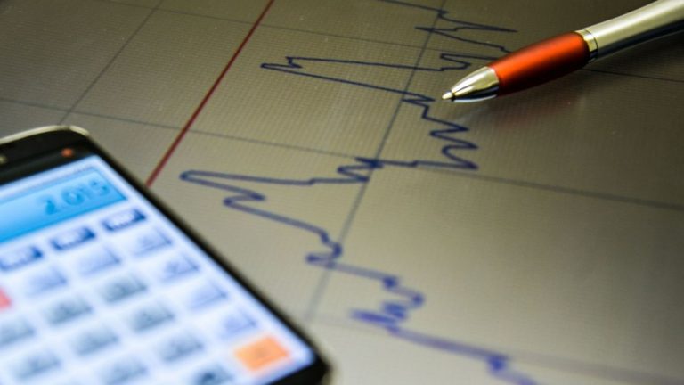 uso correto de taxar com x