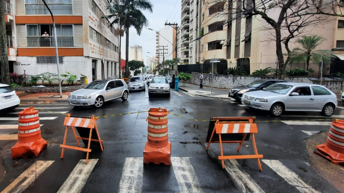 Interdição Rua Visconde Inhaúma
