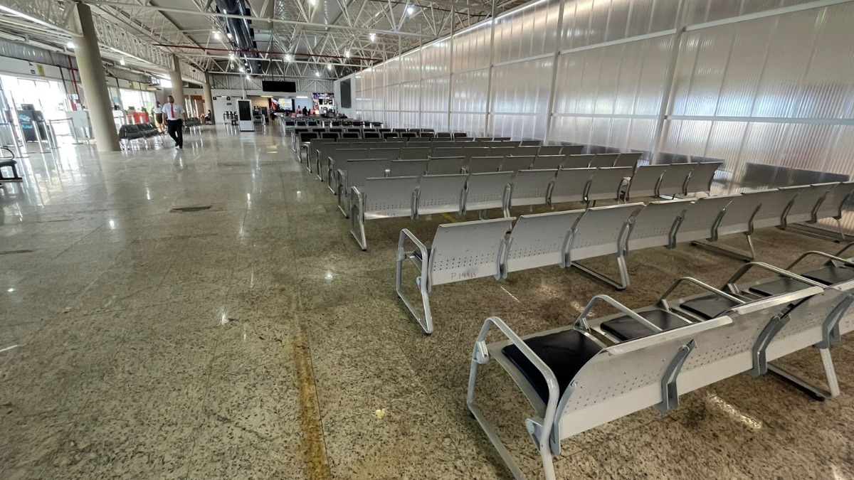 Ampliação sala embarque Leite Lopes