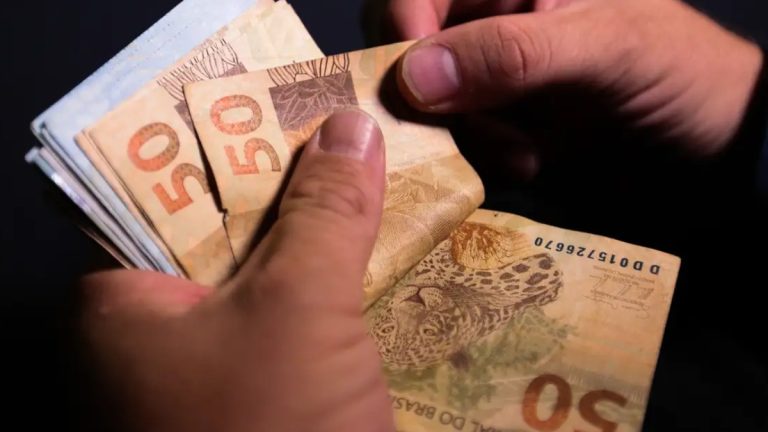 Qual a importância da Política Salarial