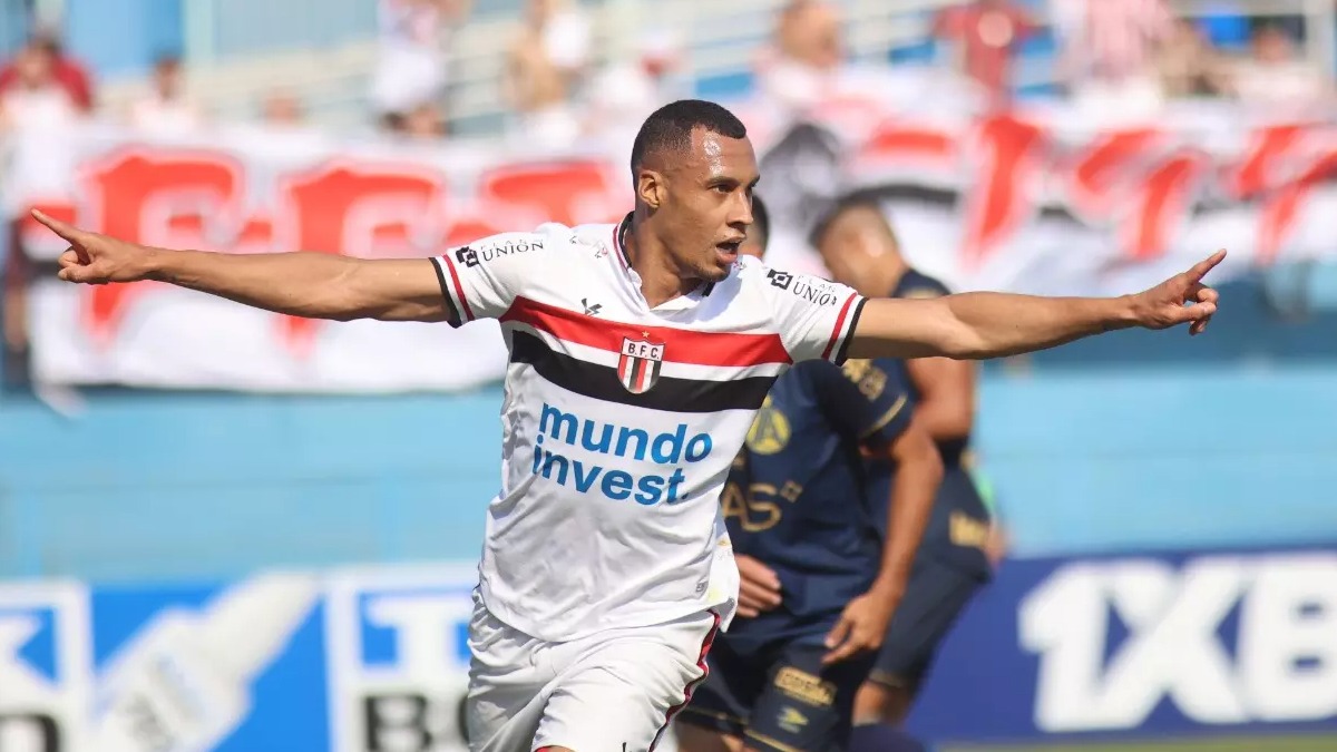 Lesão Salatiel Bota-SP