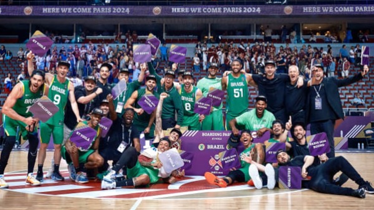 Seleção brasileira de basquete viaja