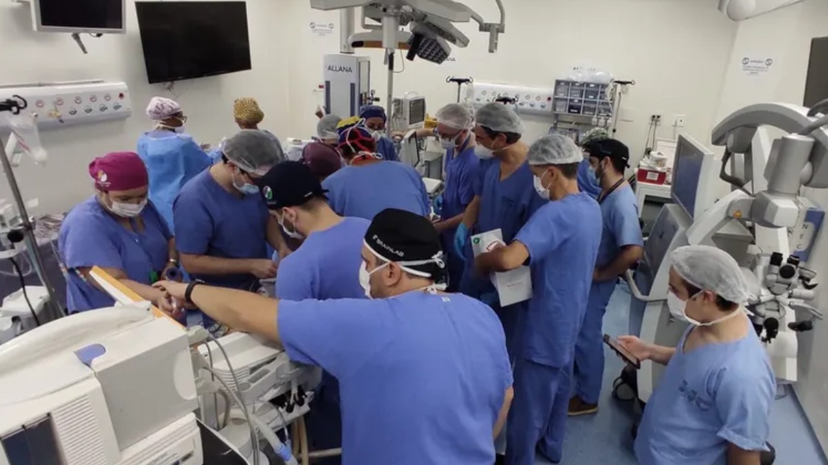 gêmeas siamesas cirurgia