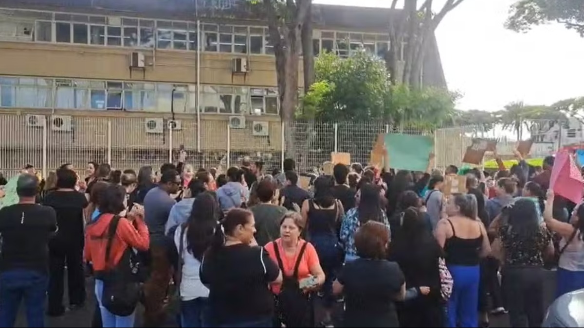 greve servidores municipais