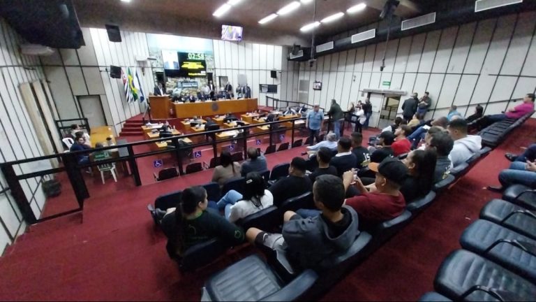 Entidades do setor do comércio criticam