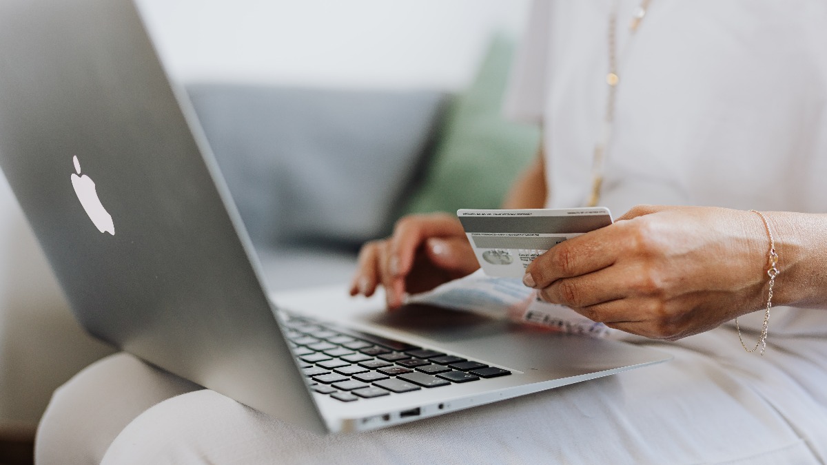 Imposto das blusinhas entra em vigor