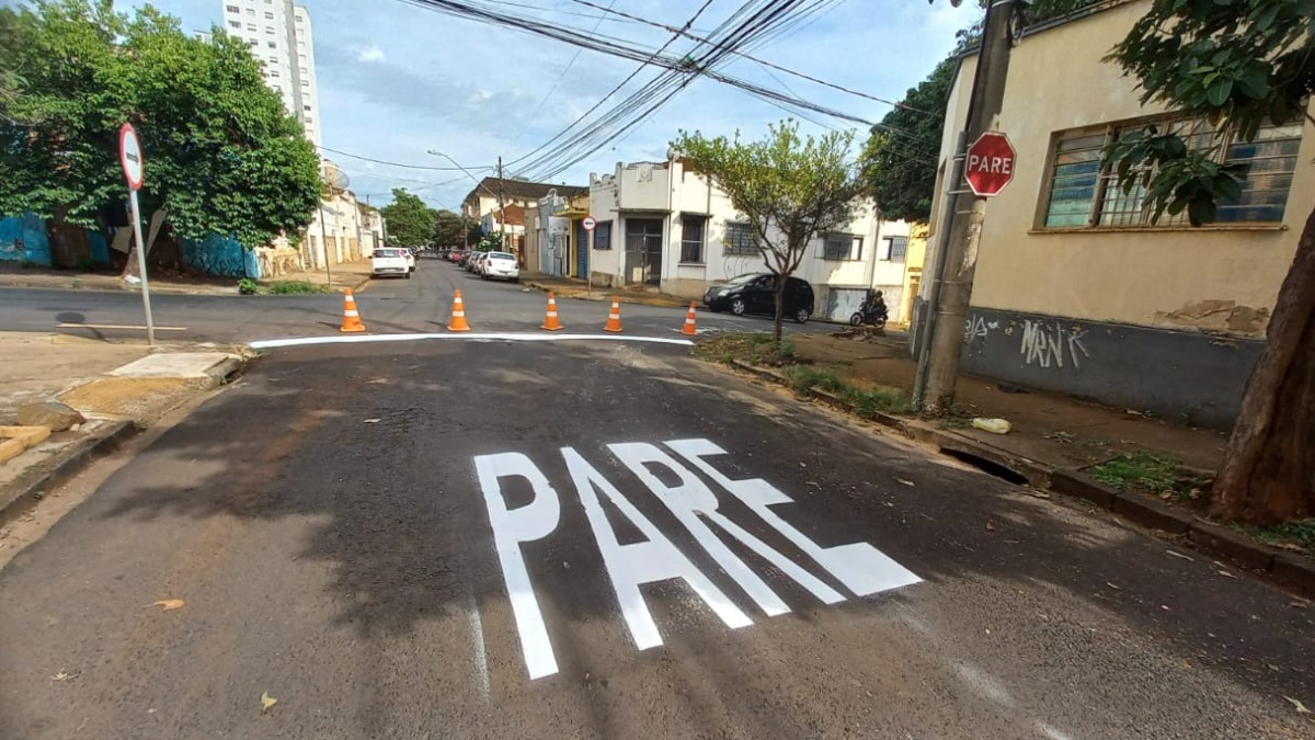 sinalização de trânsito