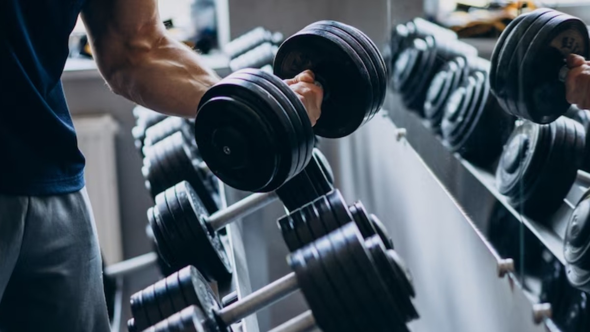 Visitantes podem frequentar piscina ou academia