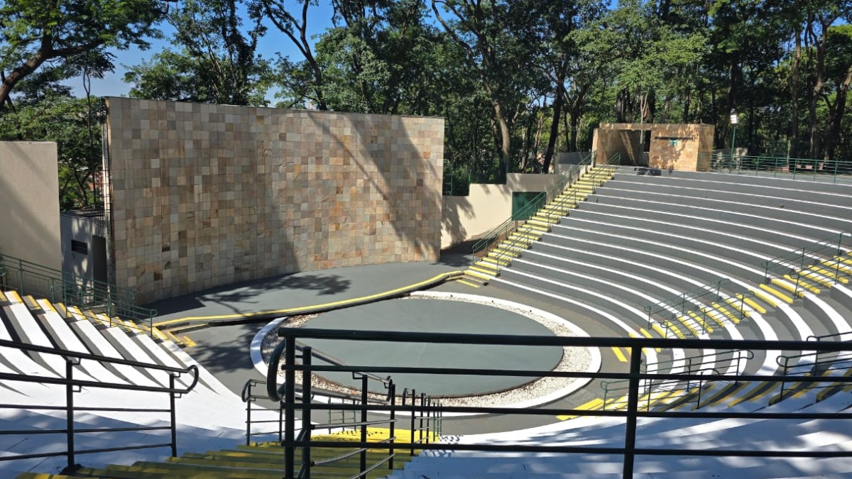 Teatro de Arena é reaberto neste