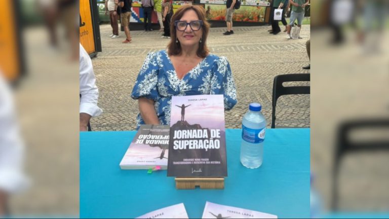 Psicóloga de Ribeirão Preto lança livro