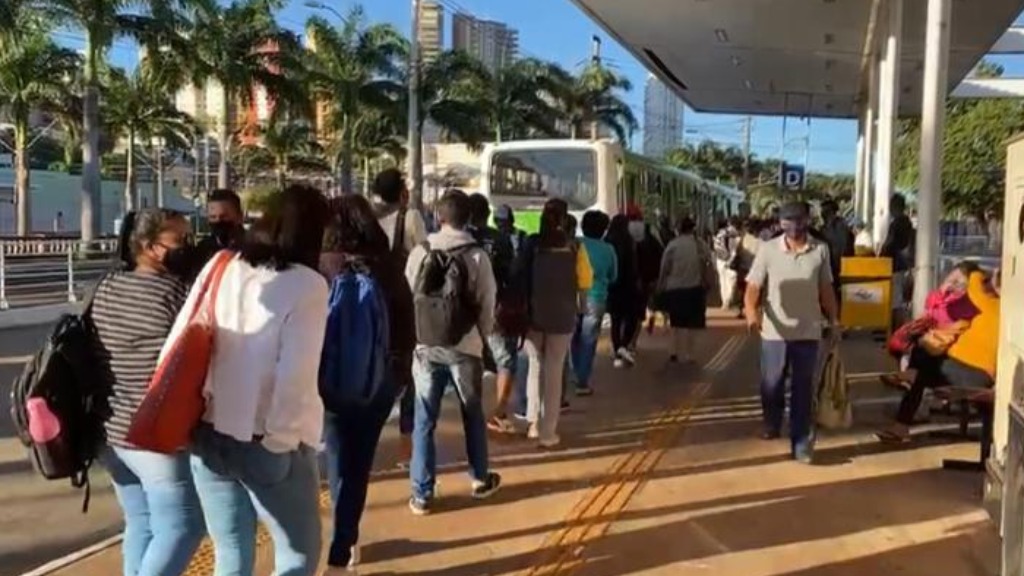 atraso salário motoristas