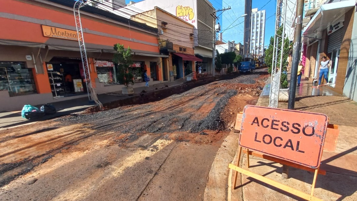 Demora nas obras de implantação