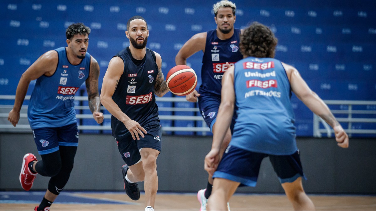 Franca Basquete enfrenta o Mogi nesta