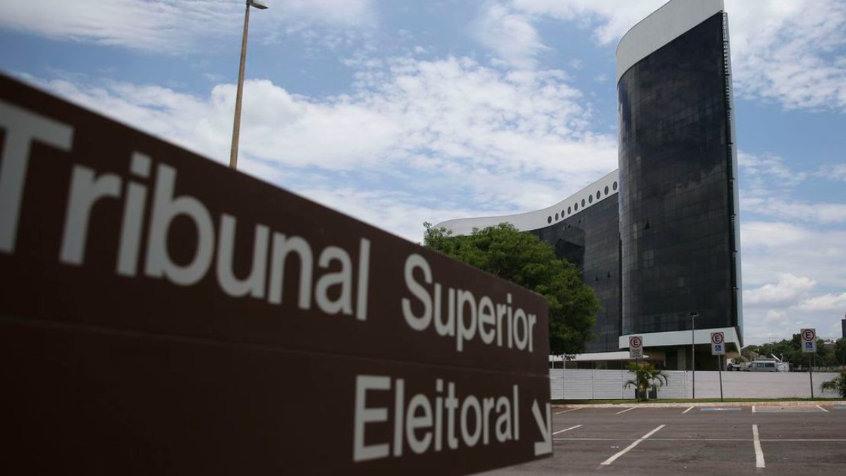 fake news eleições