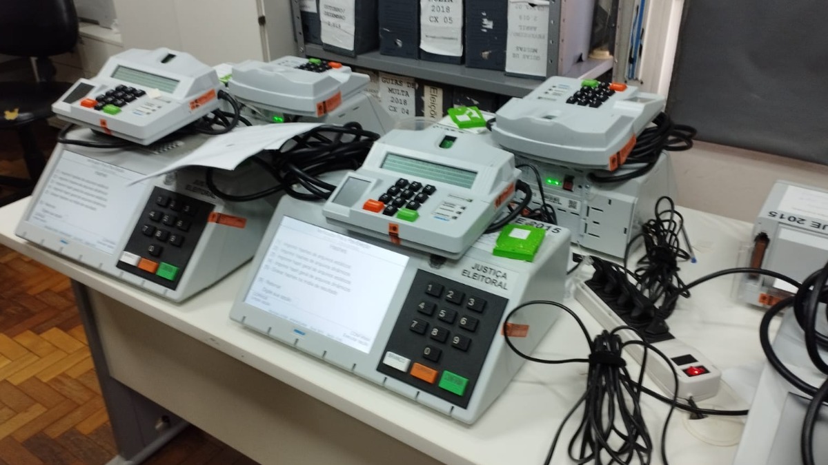 urnas eletrônicas