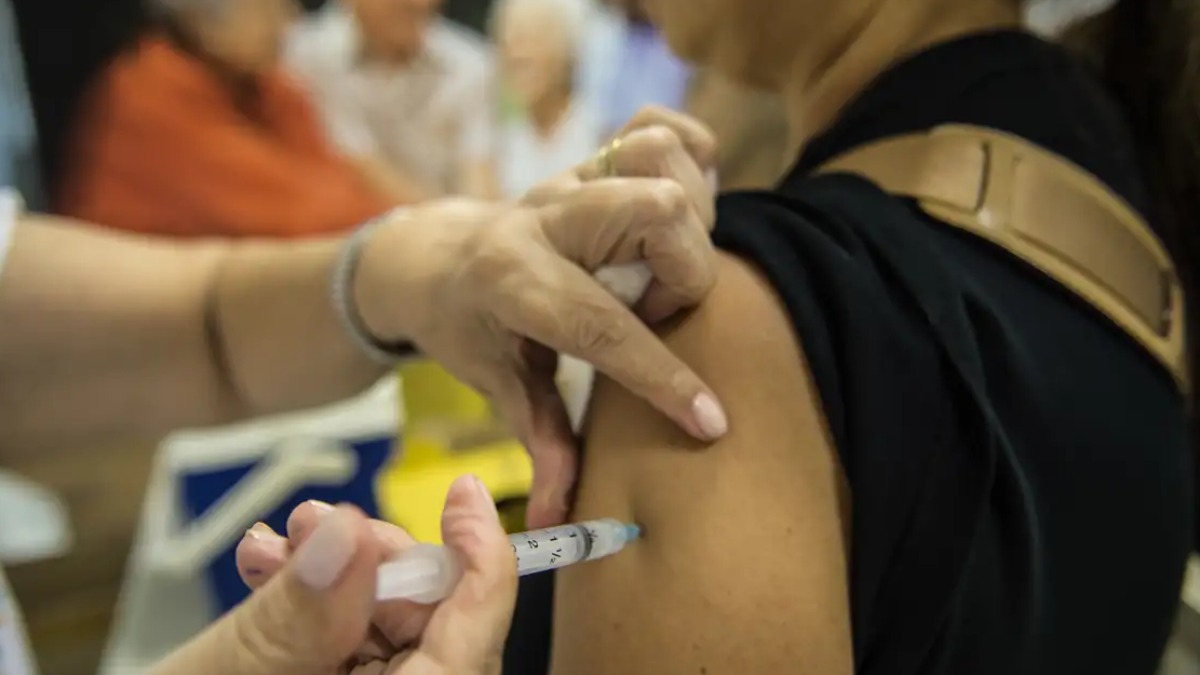 vacina febre amarela