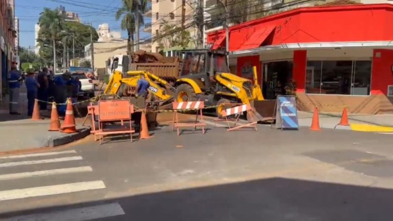 Vazamento de gás interdita ruas na