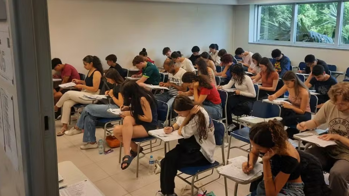 redação Fuvest solidariedade