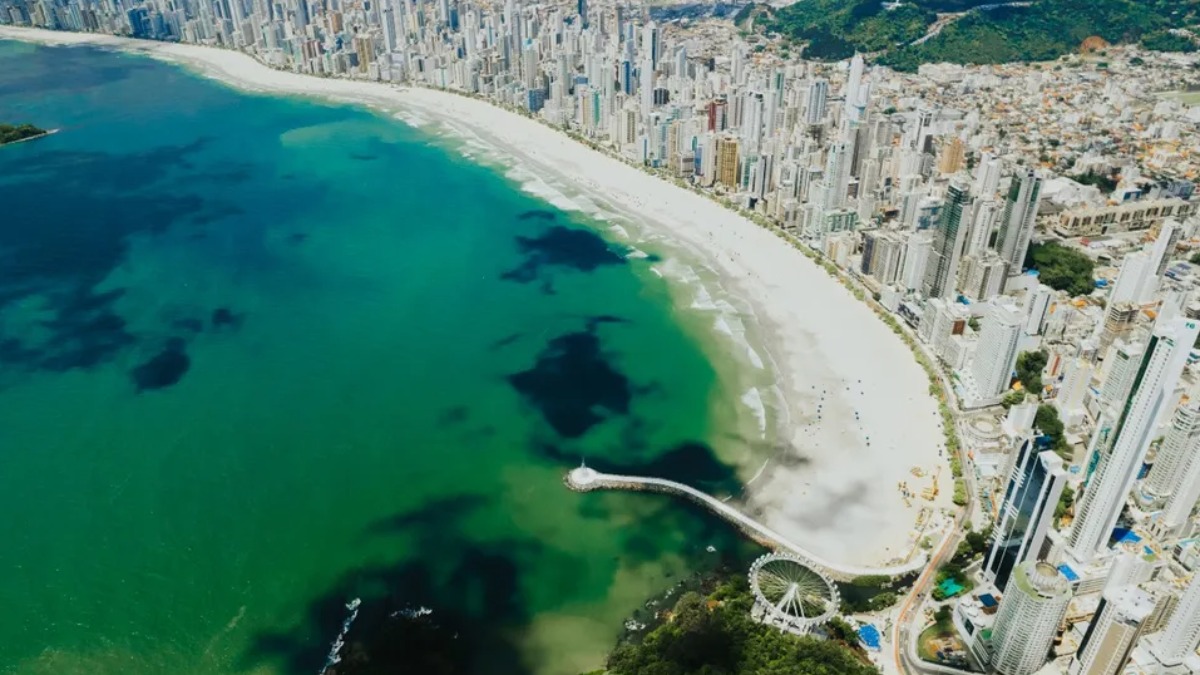 Abrigar o maior prédio do Brasil