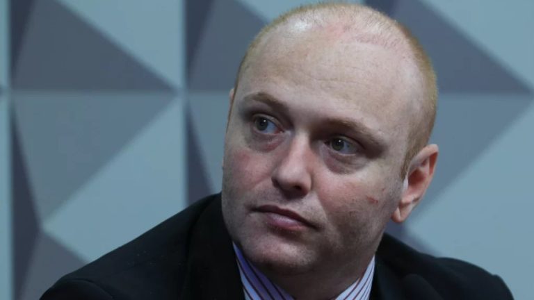 Defesa de hacker de Araraquara pede