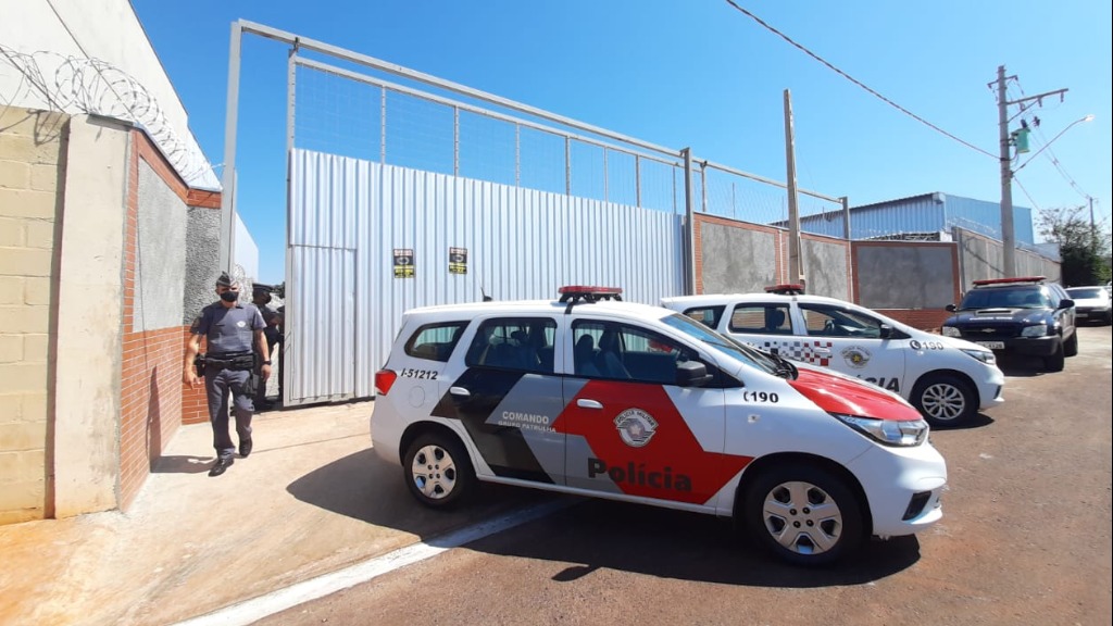 locação de cães de guarda